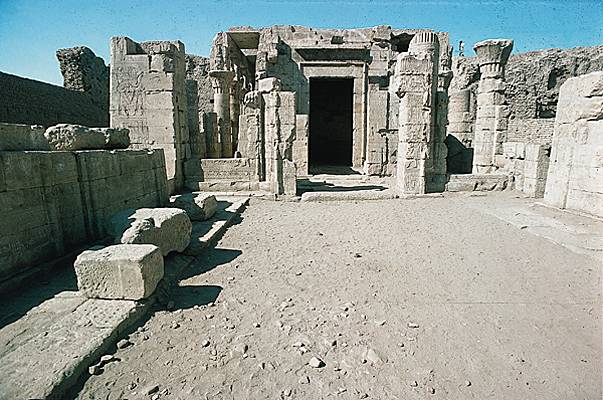 Edfou, le temple d'Horus Edfou, le temple d'Horus
