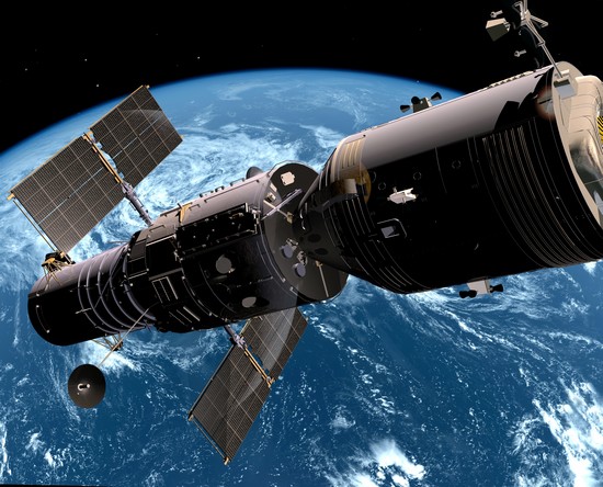 Satellite dans l'espace Satellite dans l'espace