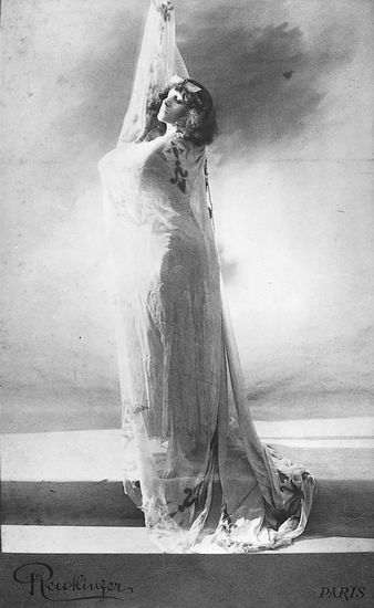 Colette en danseuse égyptienne