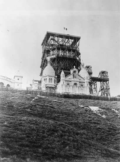 La construction du Sacré-Cœur, à Paris