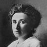Rosa Luxemburg en 1912 Rosa Luxemburg en 1912